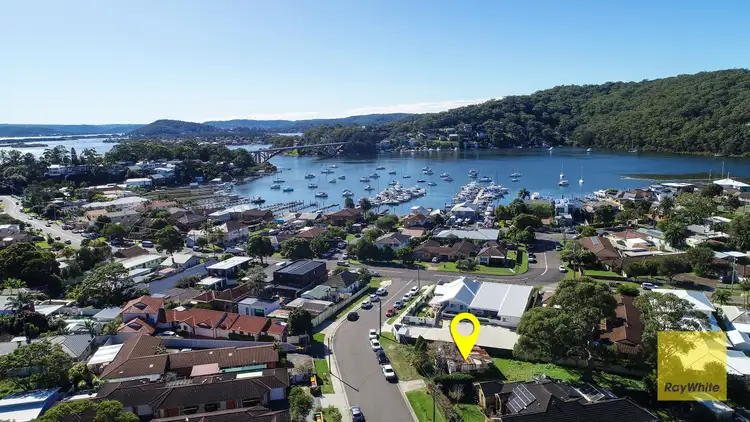 Fourth view of Homely house listing, 2 Davis Street, Booker Bay NSW 2257