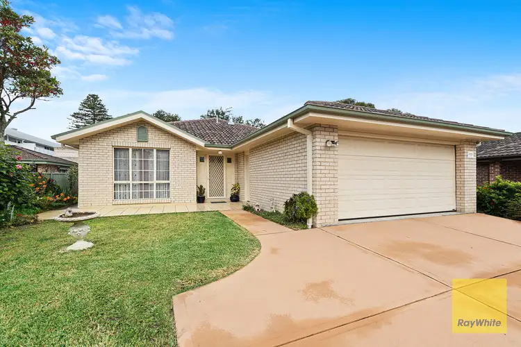 Second view of Homely house listing, 2/164 West Street, Umina Beach NSW 2257