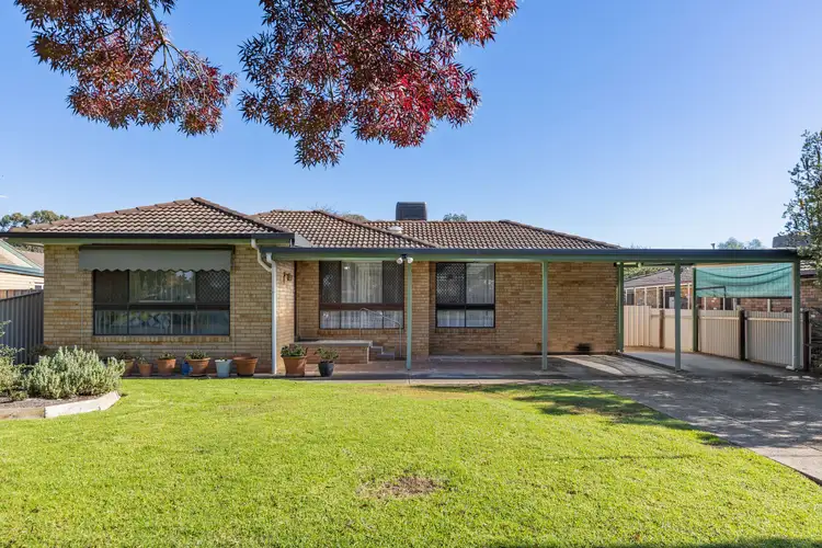 92 Jasmin Crescent, Lake Albert NSW 2650