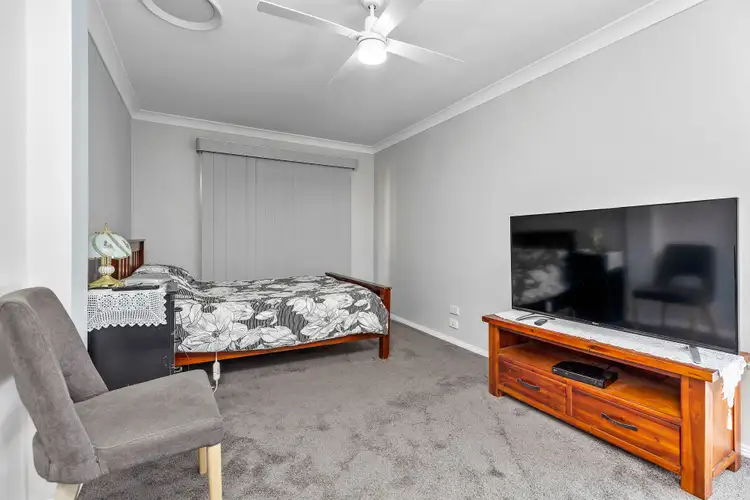 Fifth view of Homely house listing, 92 Jasmin Crescent, Lake Albert NSW 2650