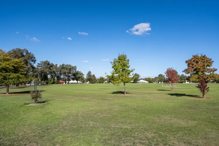 Seventh view of Homely house listing, 11 The Boulevarde, Kooringal NSW 2650