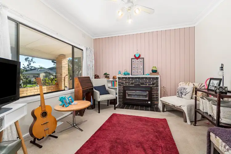 Fifth view of Homely house listing, 8 Wallace Avenue, Oakleigh South VIC 3167