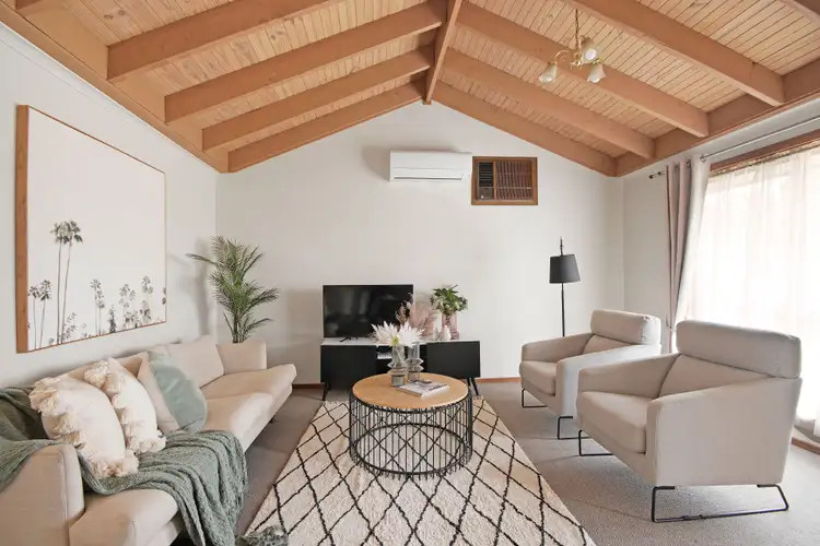 Third view of Homely villa listing, 1/2 Elizabeth Grove, Bundoora VIC 3083
