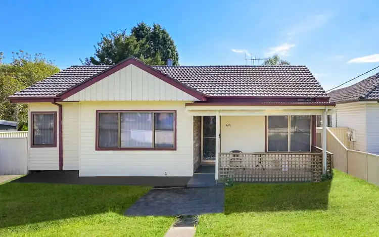 49 Waminda Avenue, Campbelltown NSW 2560