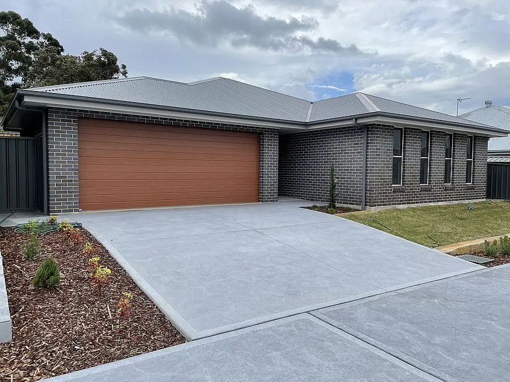 Main view of Homely house listing, 4/31A Laurie Drive, Raworth NSW 2321
