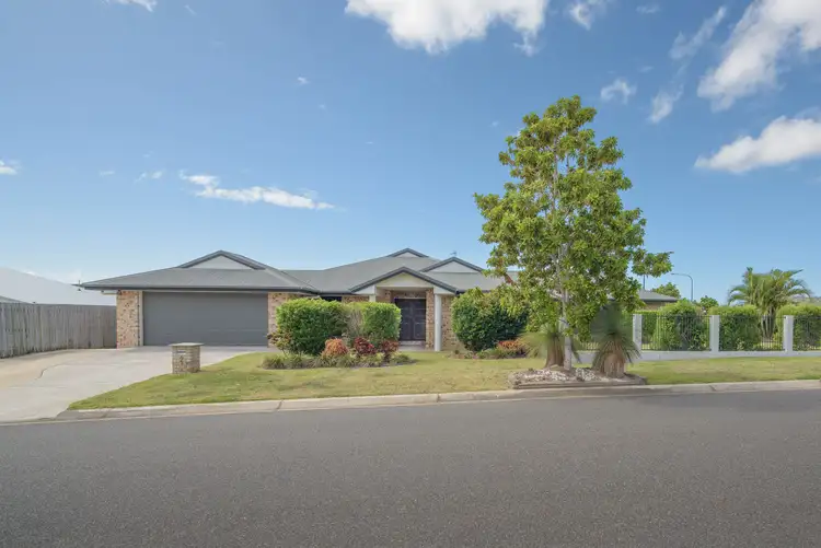2 Viewpoint Way, New Auckland QLD 4680