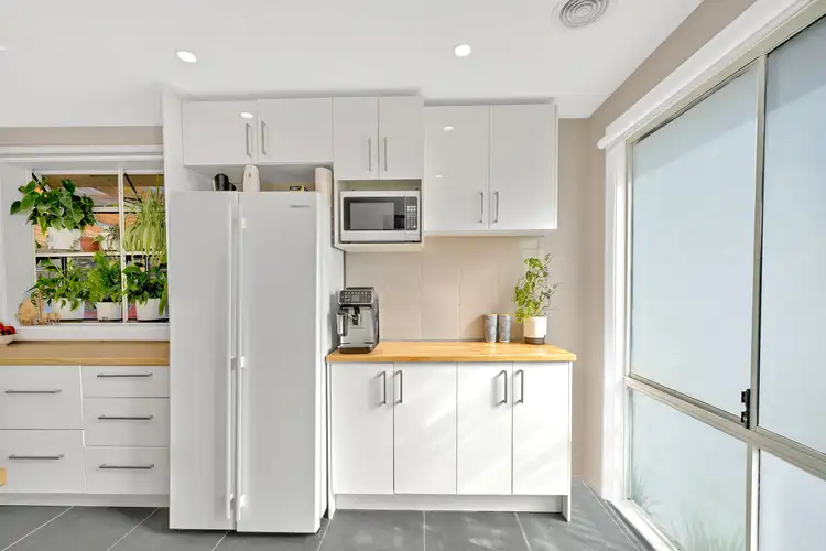 Third view of Homely unit listing, 1/5 Briar Court, South Morang VIC 3752