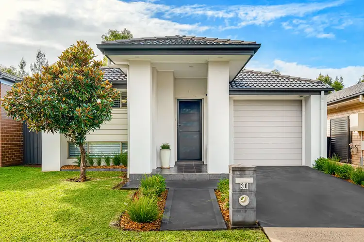 30 Shellbourne Place, Cranebrook NSW 2749