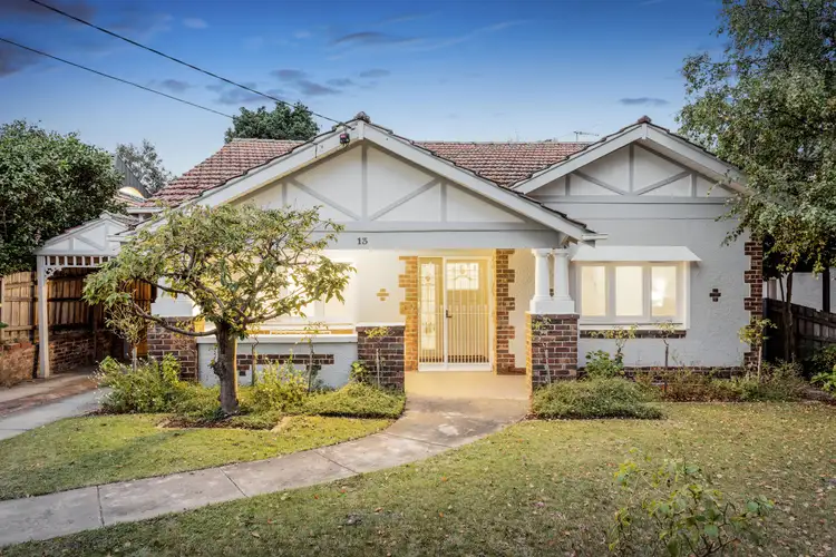 13 Fintonia Street, Hughesdale VIC 3166