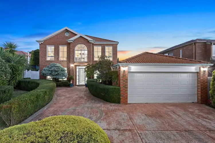 120 Bridgewater Way, Rowville VIC 3178