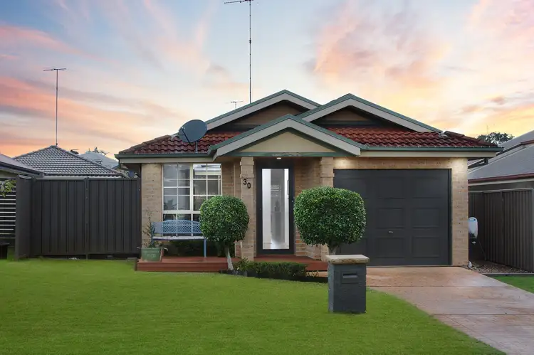 30 Hillside Circuit, Cranebrook NSW 2749