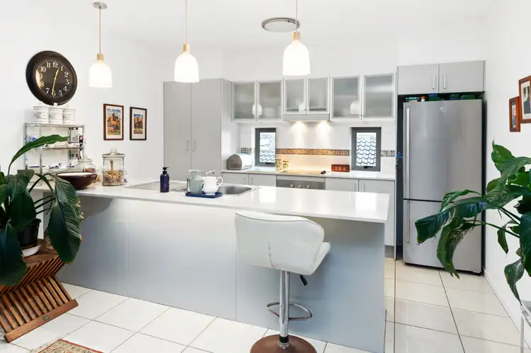 Sixth view of Homely apartment listing, 9/43 Anembo Street, Chevron Island QLD 4217