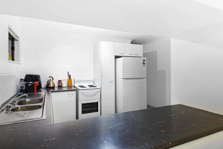 Sixth view of Homely unit listing, 2/63 Neerim Drive, Mooloolaba QLD 4557