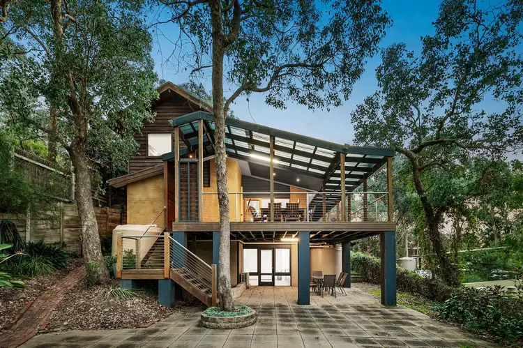 56 Hillcrest Road, Eltham North VIC 3095