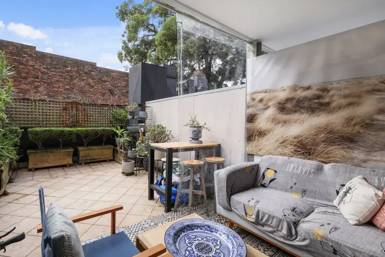 Main view of Homely studio listing, 209/302-308 Crown Street, Darlinghurst NSW 2010