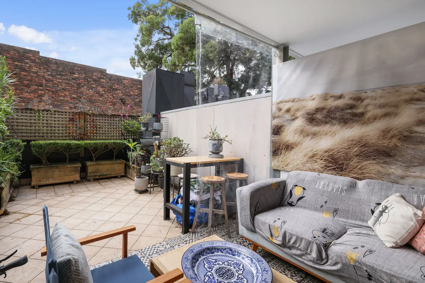 Main view of Homely studio listing, 209/302-308 Crown Street, Darlinghurst NSW 2010