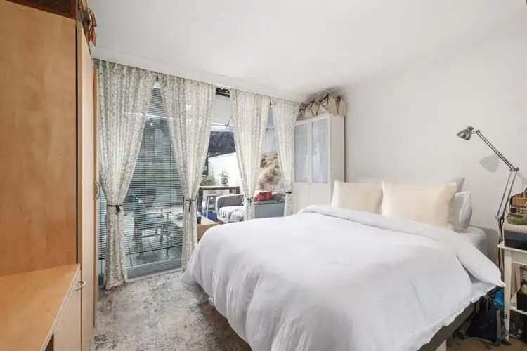 Third view of Homely studio listing, 209/302-308 Crown Street, Darlinghurst NSW 2010
