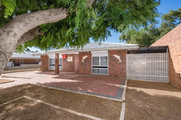 13 Levy Street, Rangeway WA 6530