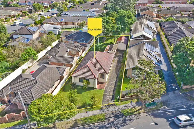 203 Blackwall Road, Woy Woy NSW 2256