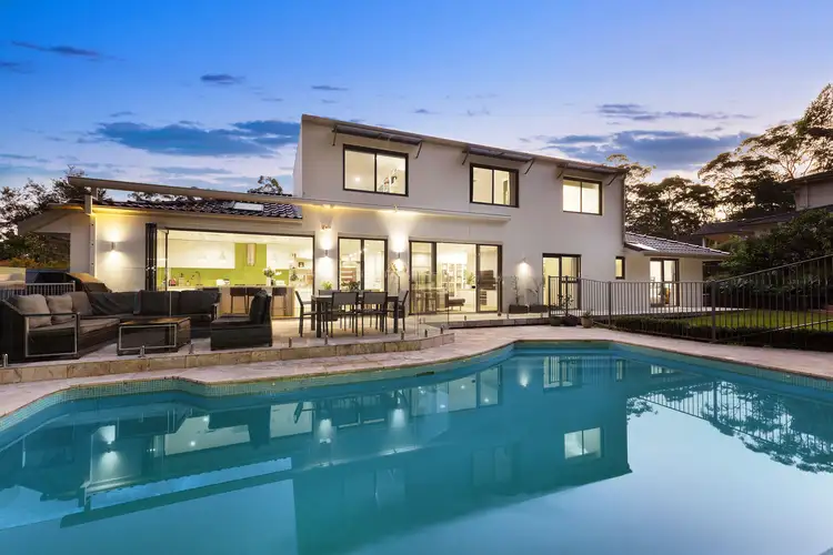 2 Antoinette Close, Warrawee NSW 2074