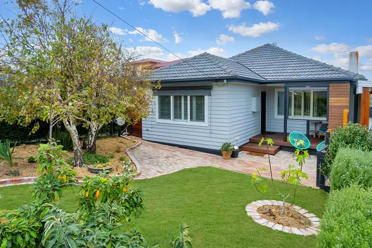 Third view of Homely house listing, 8 Lynden Grove, Warrnambool VIC 3280