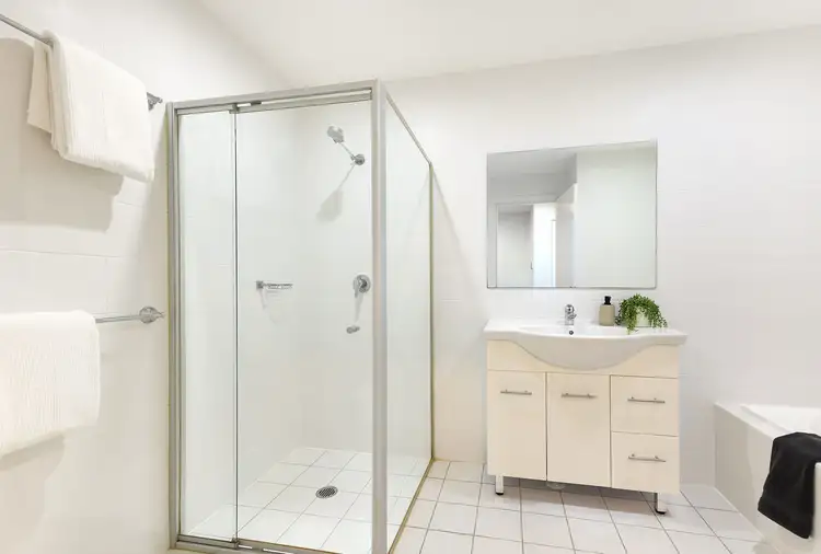 Sixth view of Homely apartment listing, 11/16-18 Boyd Street, Turramurra NSW 2074