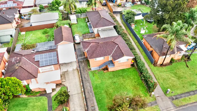 Second view of Homely house listing, 5 Kyleanne Place, Dean Park NSW 2761