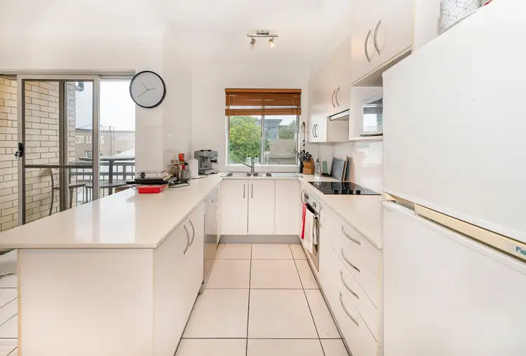 Fourth view of Homely unit listing, 5/128 Racecourse Road, Ascot QLD 4007