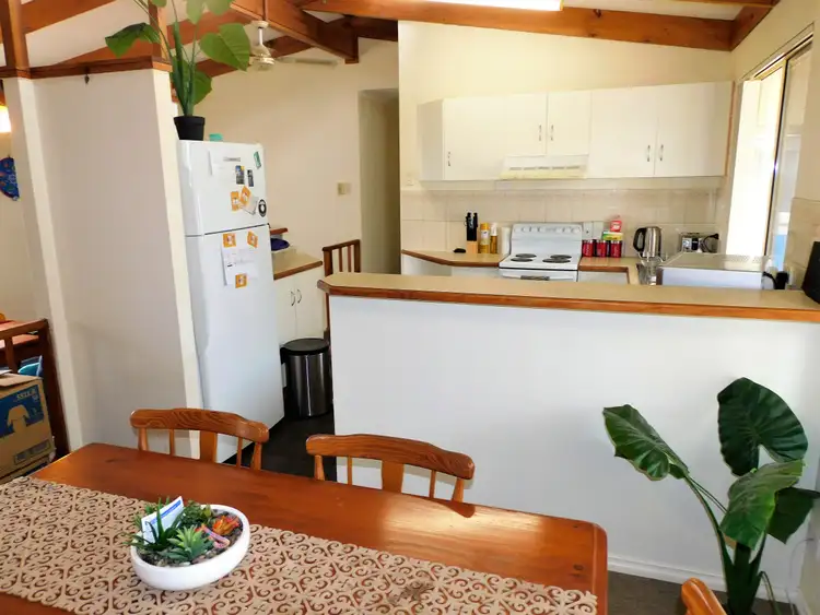 Sixth view of Homely house listing, 1 Beryl Court, Bordertown SA 5268