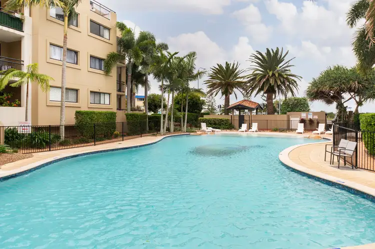 117/392 Marine Parade, Labrador QLD 4215