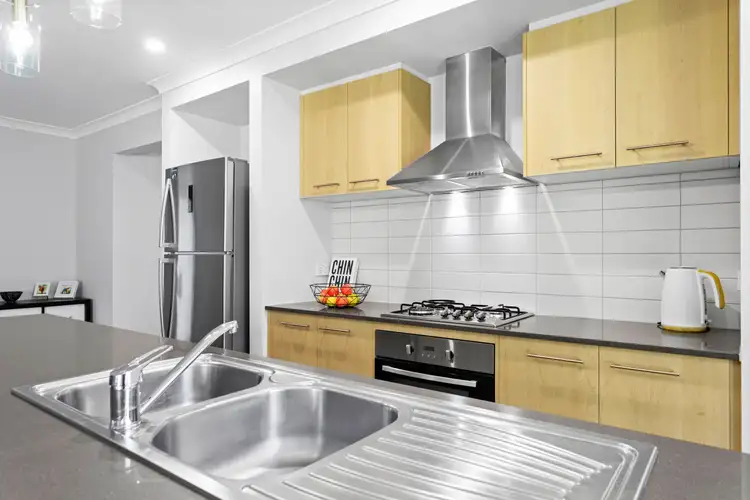 Third view of Homely house listing, 10 Allsop Avenue, Mernda VIC 3754