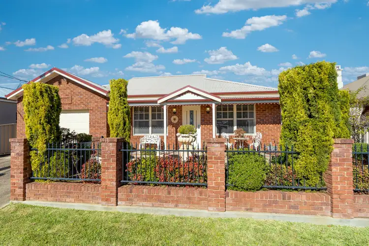49A Vaux Street, Cowra NSW 2794