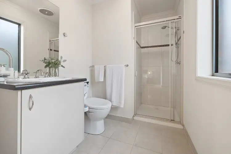 Fifth view of Homely house listing, 2 Blaze Terrace, Tarneit VIC 3029