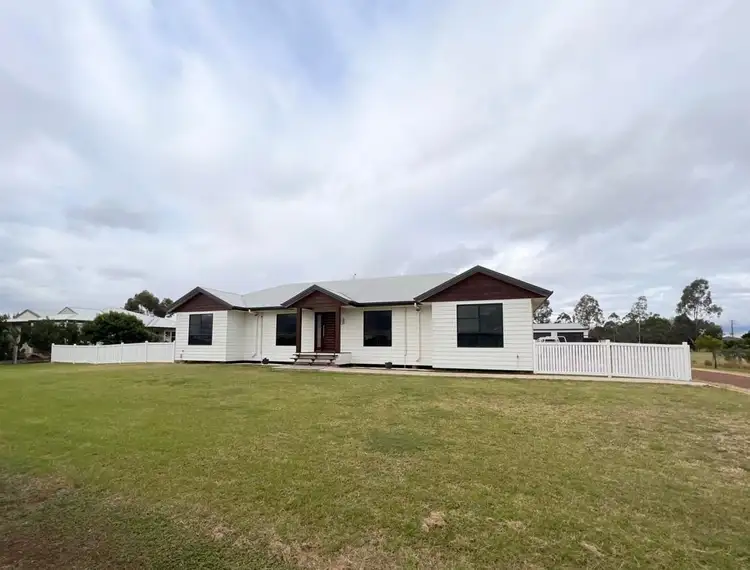 24 James Cook Drive, Dalby QLD 4405