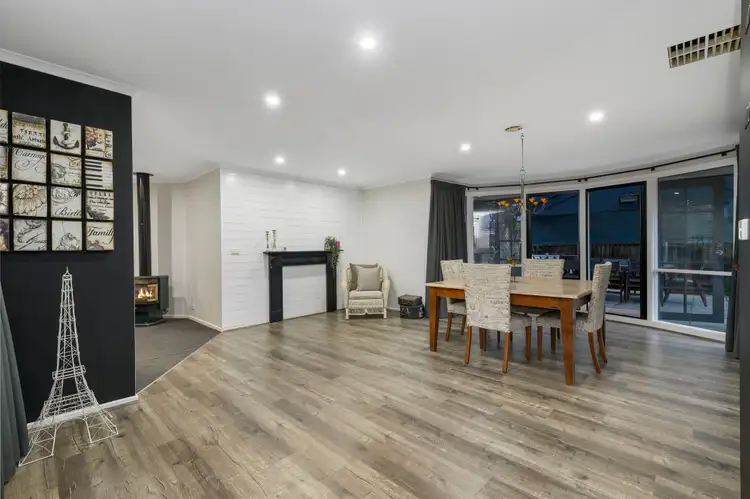 Third view of Homely house listing, 10 Parrakeet Court, Taylors Lakes VIC 3038