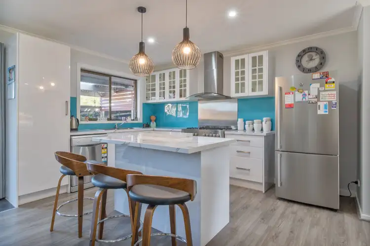 Fifth view of Homely house listing, 2 McCoy Street, California Gully VIC 3556