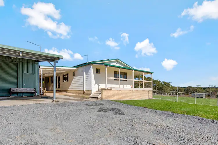394 Sussex Inlet Road, Sussex Inlet NSW 2540