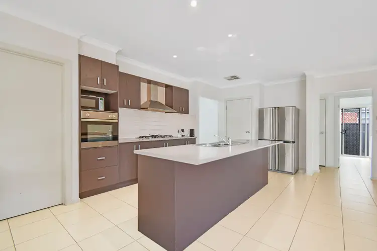 Fourth view of Homely house listing, 27 Everly Circuit, Pakenham VIC 3810