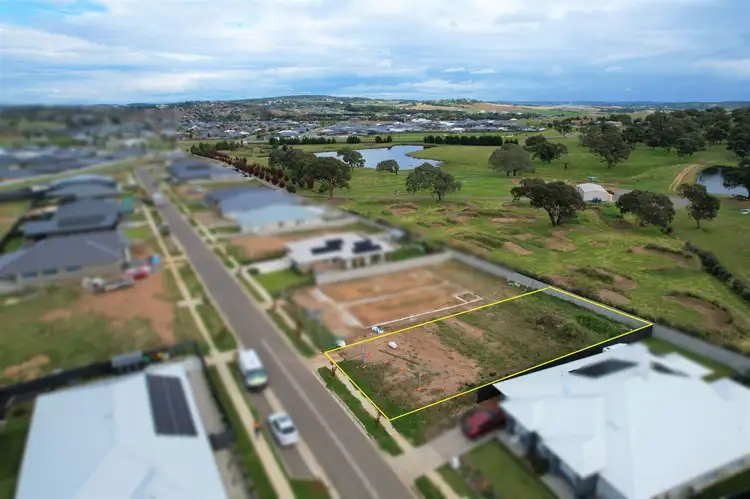 18 Aston Martin Drive, Goulburn NSW 2580