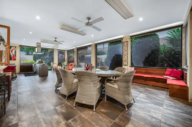43 Highwood Drive, Wheelers Hill VIC 3150