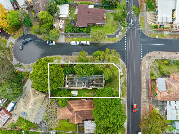 31 Henry Crescent, Seaford VIC 3198