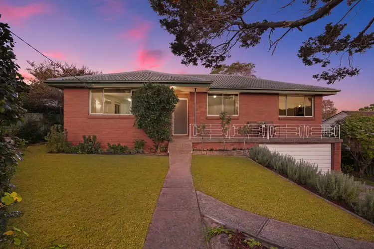 12 Warwick Parade, Castle Hill NSW 2154
