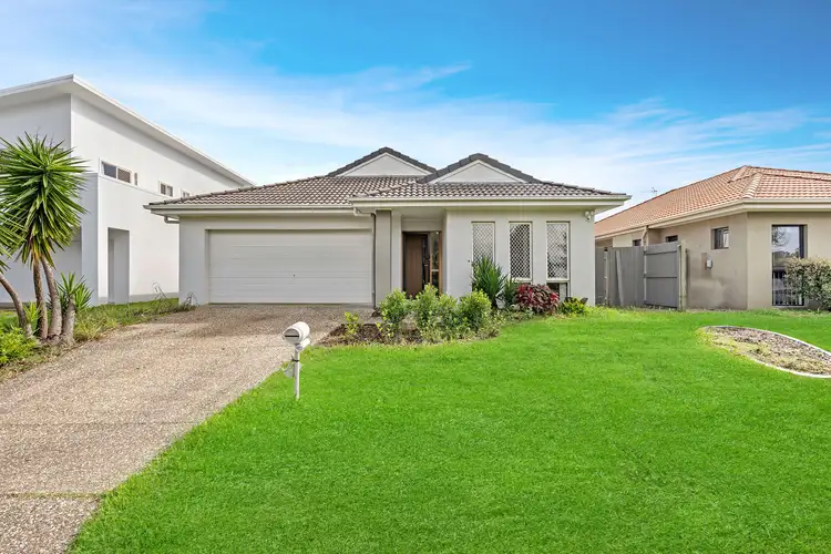 22 Marks Drive, Varsity Lakes QLD 4227