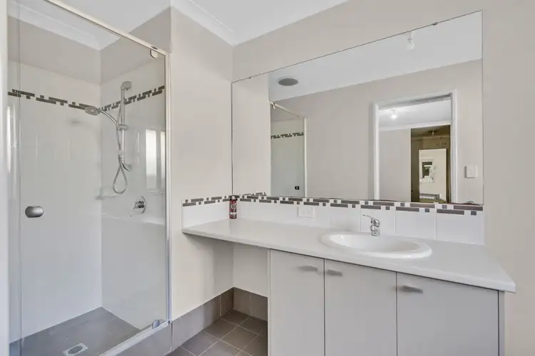Fourth view of Homely house listing, 8 Fenians Pass, South Yunderup WA 6208
