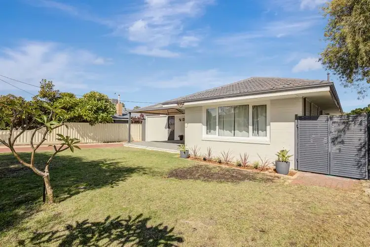 14 Croxton Place, Stirling WA 6021