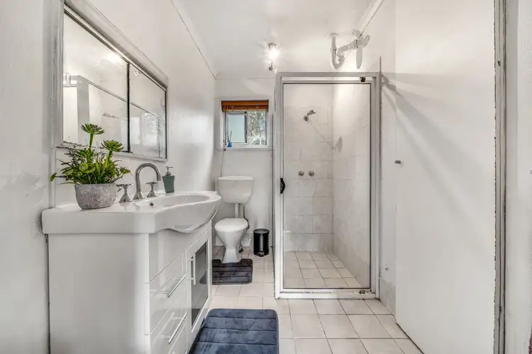 Sixth view of Homely apartment listing, 2A/2 Araluen Street, Fisher ACT 2611