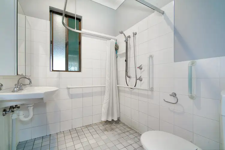 Sixth view of Homely house listing, 16 Kelly Street, Berkeley NSW 2506