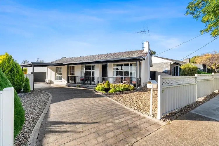 27 Langford Street, Ararat VIC 3377