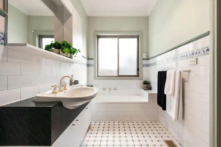 Sixth view of Homely unit listing, 6B Windsor Street, Pascoe Vale VIC 3044