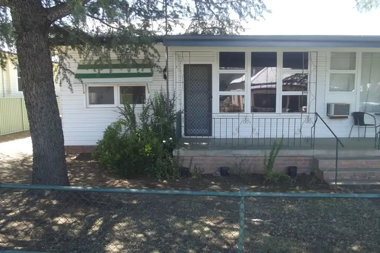 1/15 Church Avenue, Quirindi NSW 2343